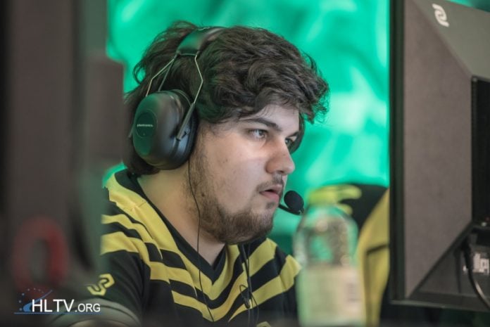 CS:GO Space Soldiers Takımından Paz'ın Röportajı CS:GO Space Soldiers Takımından Paz'ın Röportajı