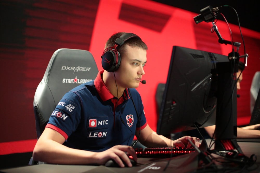 Seized Gambit Starladder