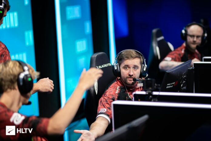 astralis-hooxi-ve-jabbiyi-yedek-kulubesine-cekti Astralis HooXi ve jabbi'yi Yedek Kulübesine Çekti
